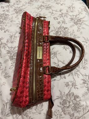 Red Woven Wine Bag with Brown Croc Trim